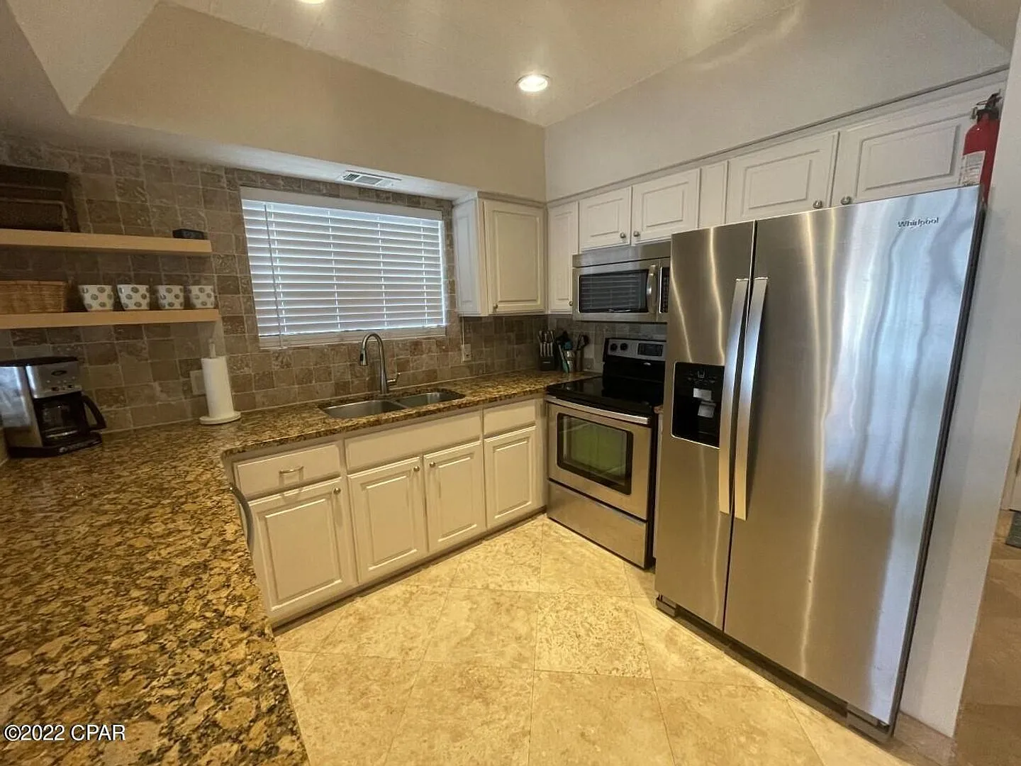 8501 N. Lagoon Drive 412 — Photo 4
