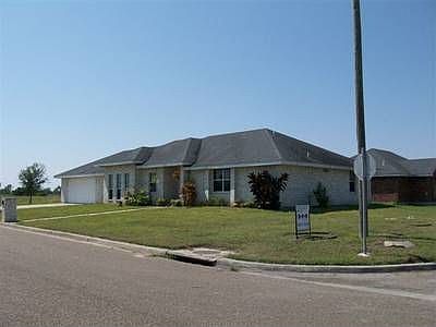 1st image of 446 Texas Dr