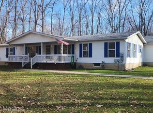 5718 Hunt Rd, Adrian, MI 49221