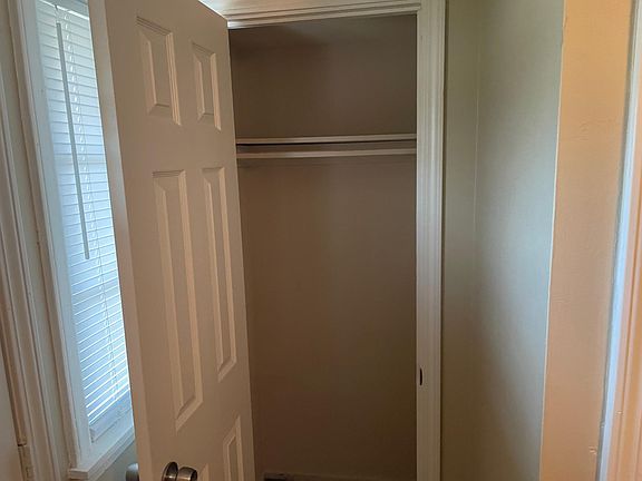 4th image of 7709 E 118th Ter