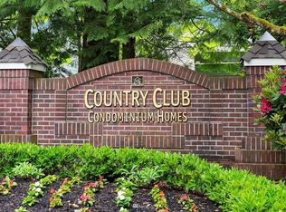 15433 Country Club Dr UNIT B105, Mill Creek, WA 98012