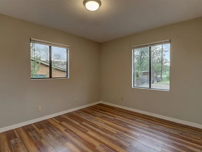 846 Prescott Heights Dr — Photo 22