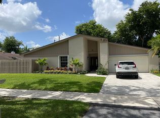 13255 SW 104th Ter, Miami, FL 33186