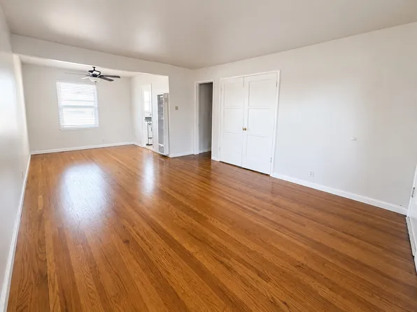 373 Termino Ave #7, Long Beach, CA 90814