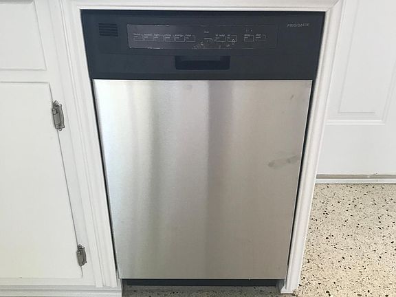 3rd image of 123 Shirley Dr