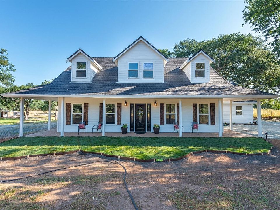 1st image of 696 Covey Ln