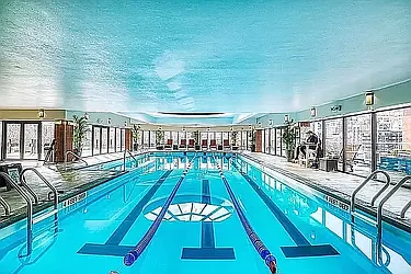 Rented by R New York