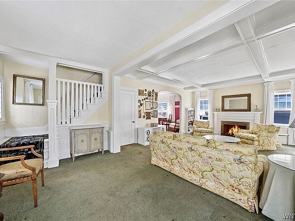 4th image of 27 Winston Rd