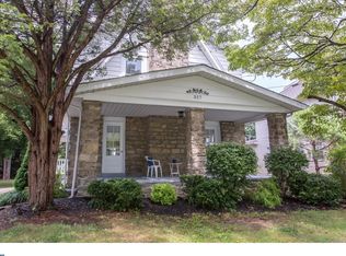 327 W Springfield Rd, Springfield, PA 19064