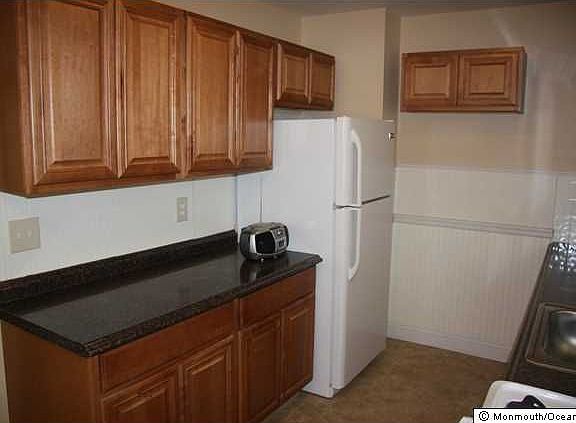 3rd image of 1214 Tyler Dr
