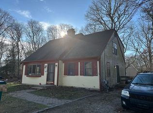 91 Oakview Ter, Hyannis, MA 02601