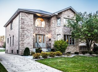 10548 S Wood St, Chicago, IL 60643