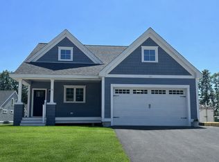 71 Summerwind Pl #26, Greenland, NH 03840