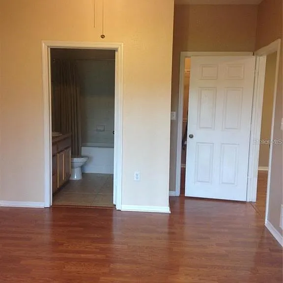 10211 Courtney Palms Blvd #304 — Photo 13