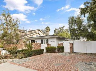 220 Monte Vista Ave, Costa Mesa, CA 92627