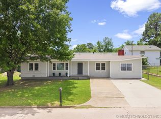 1103 W University Blvd, Durant, OK 74701