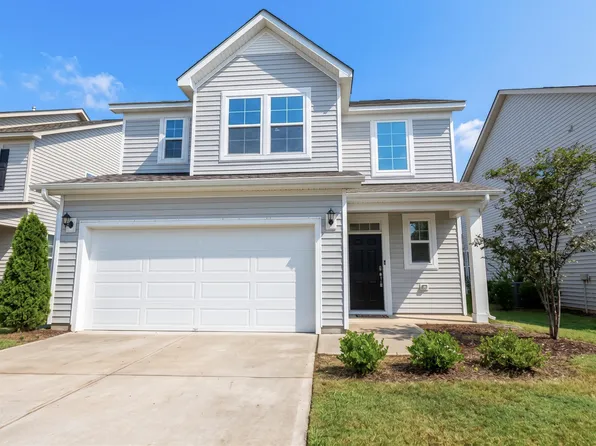 88 Antler Steel Dr, Clayton, NC 27527