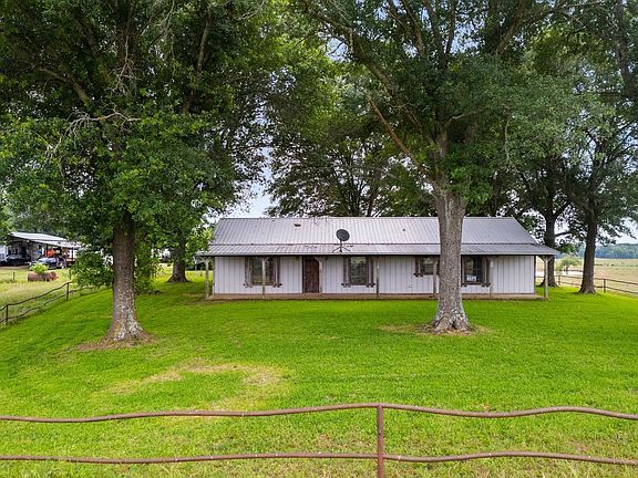 4th image of 1318 County Road 4810