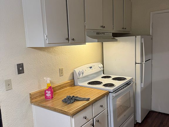 4th image of 700 McCoy Ct APT 16