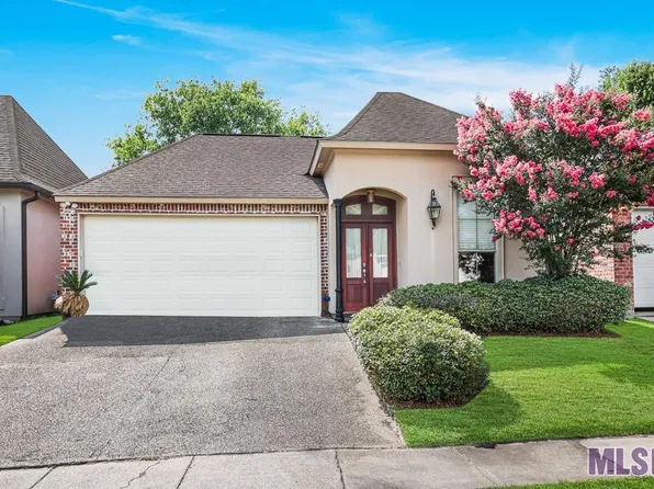 10684 Woodland Oaks Dr, Baton Rouge, LA 70809