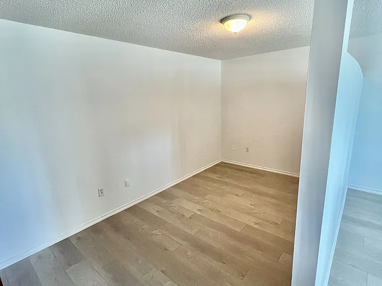 117 Bristol Rd E #45 — Photo 7