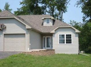 1004 Willow St W, Detroit Lakes, MN 56501