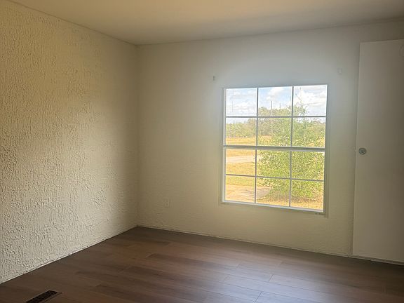 3rd image of 13126 S Fm 69