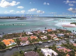 11 Island Rd, Sewalls Pt, FL 34996