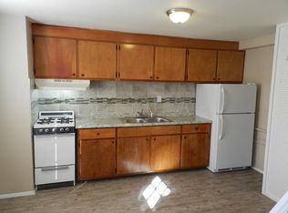 121 Roberta Jean Ave, Littlestown, PA 17340