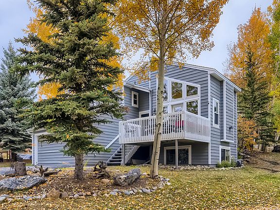 Front Deck looking out at Lake Dillon and Mountains
