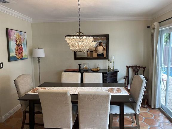 4th image of 3561 NE 13th Ave #3561