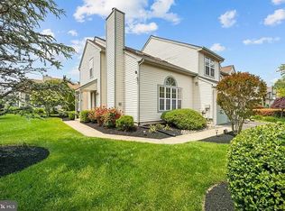 1 Laurel Cir, Newtown, PA 18940