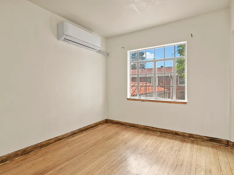 320 S Dale Ct #A — Photo 11