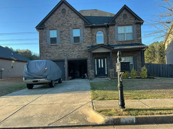 10043 Musket Ridge Cir, Jonesboro, GA 30238