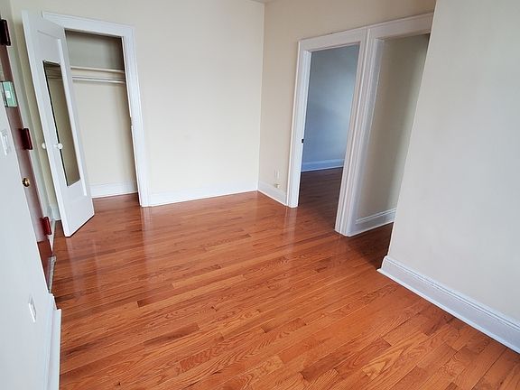 4th image of 31-74 35th St #3B