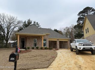 406 Hyde Park Cv, Brandon, MS 39042