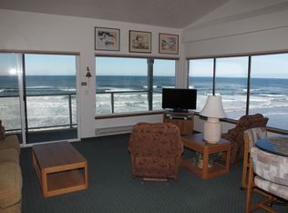 507 NW Alpine St APT 308, Newport, OR 97365