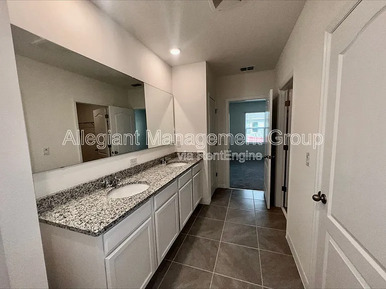 7086 Cattle Egret Dr — Photo 14