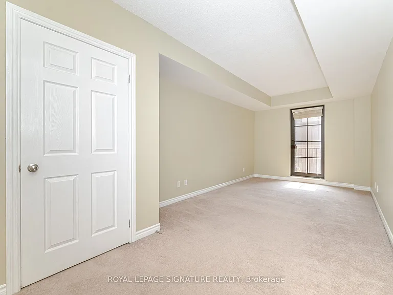 47 Caroline St N #307 — Photo 22
