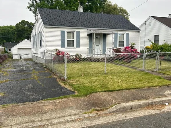 7 Edgewater Ter, Baltimore, MD 21221