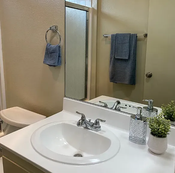 Tujunga — Photo 3