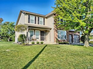2640 Fieldstone Ct, Troy, OH 45373