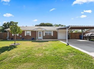 302 Park Dr, Union City, OK 73090