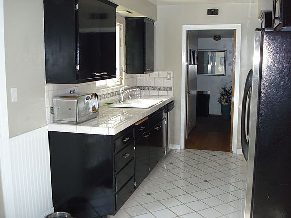 5th image of 2032 63rd Ave