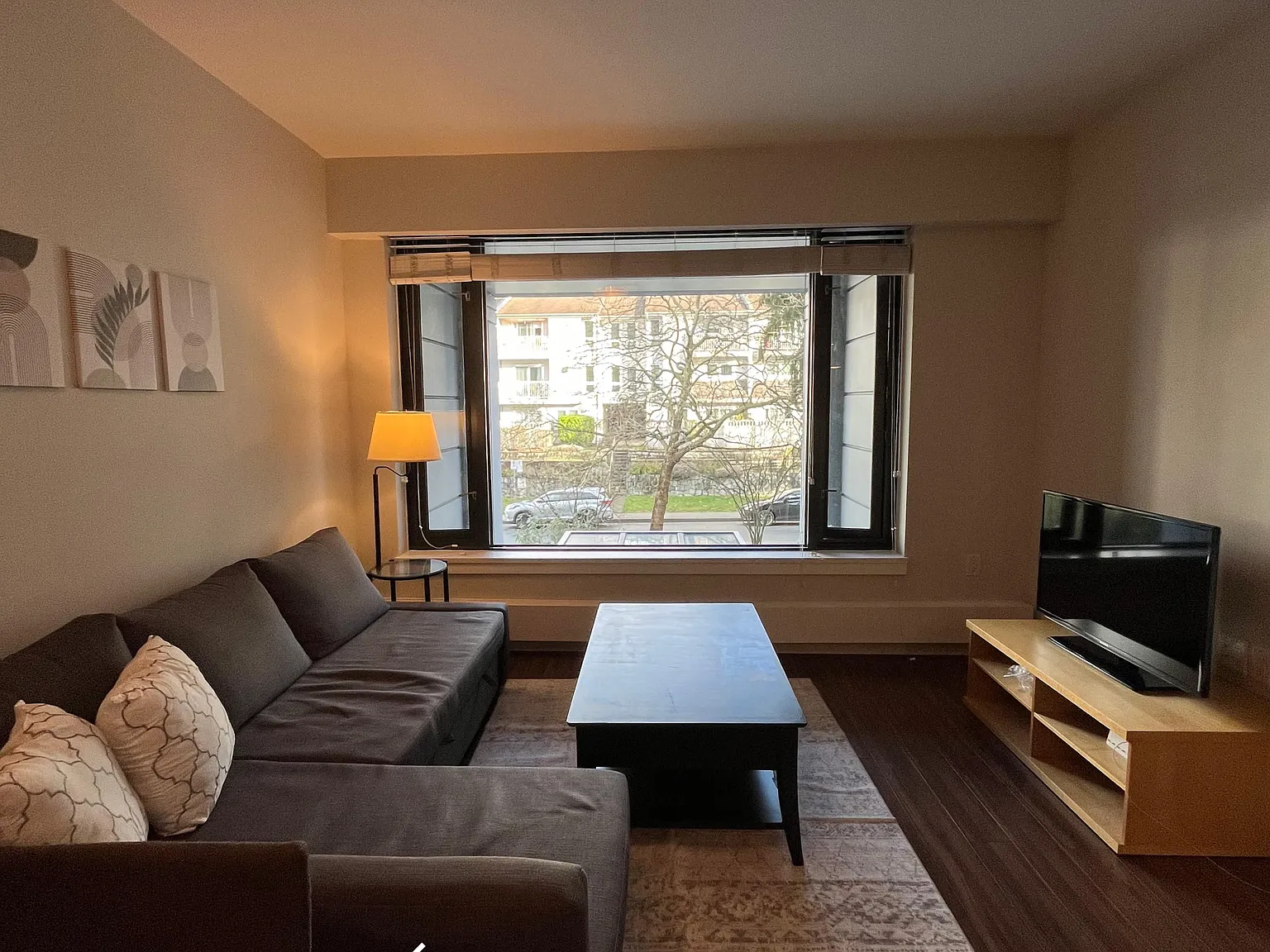 1 bed, 671 sqft, $2,700 — Photo 4