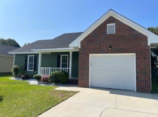 3821 Constance Rd, Hope Mills, NC 28348