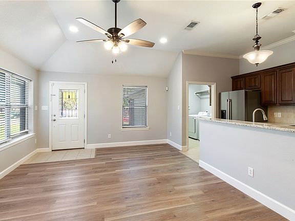 3rd image of 2402 Pleasant Rose Cir