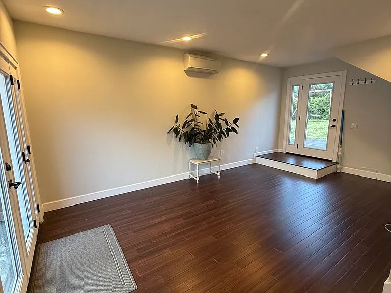 2440 Maher Ave — Photo 14
