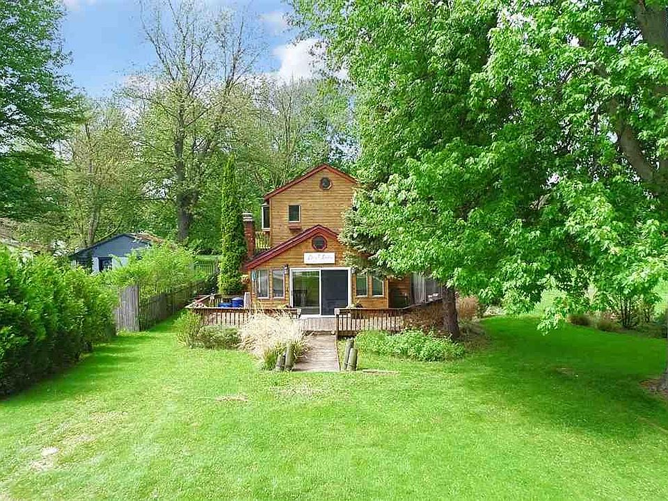 133 Beauregard, Harsens Island, MI 48028 Zillow