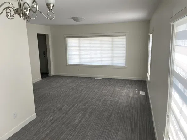 9205 Charles St, Chilliwack, BC V2P 5K8